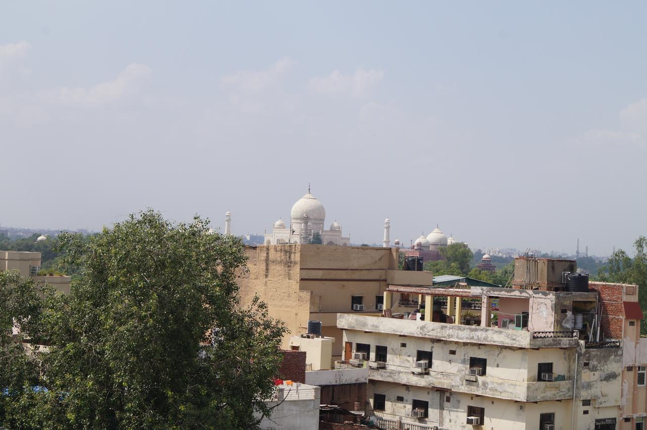 Hotel Sheela, 100M From Taj Mahal Agra  Eksteriør bilde