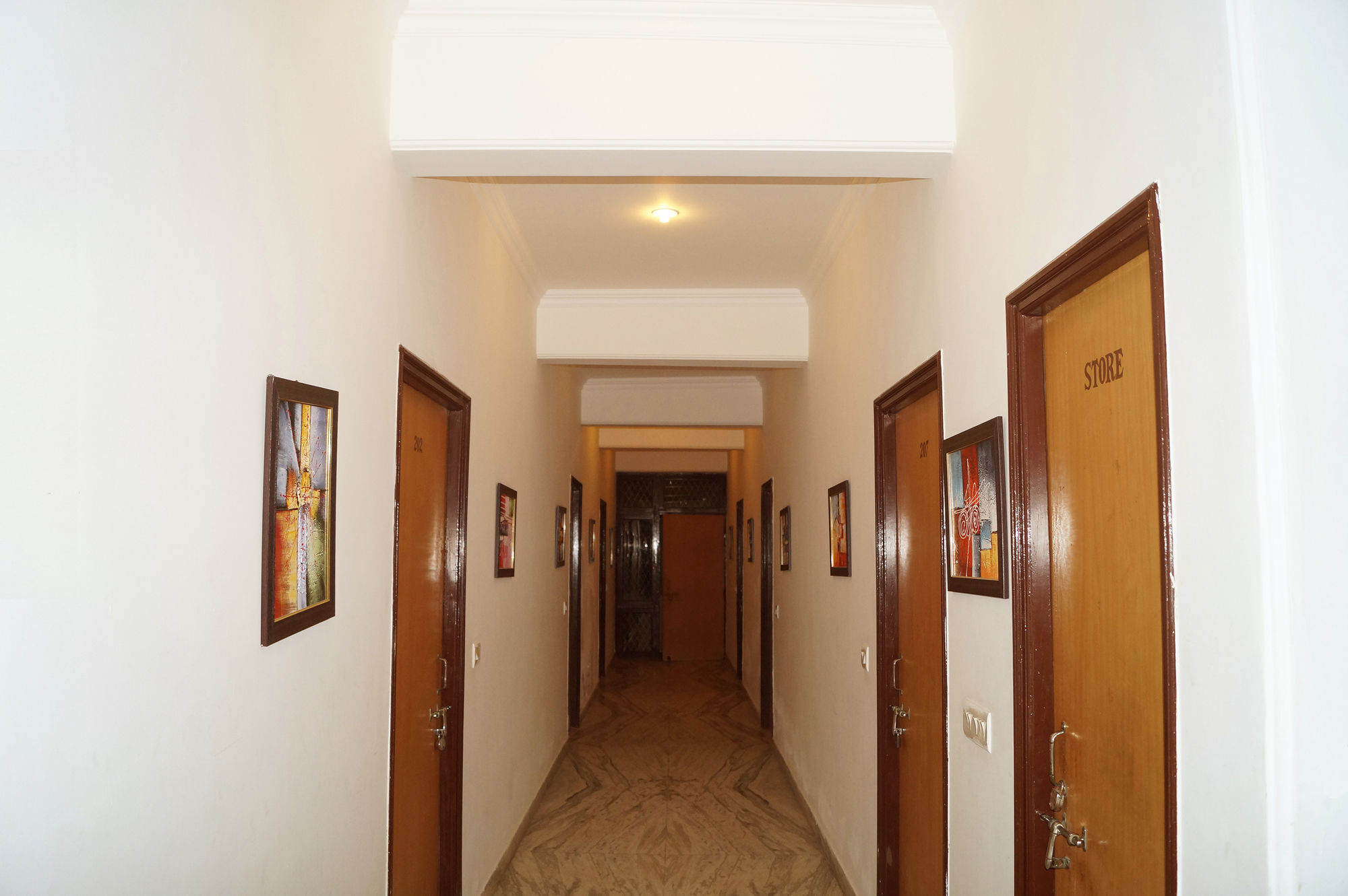 Hotel Sheela, 100M From Taj Mahal Agra  Eksteriør bilde
