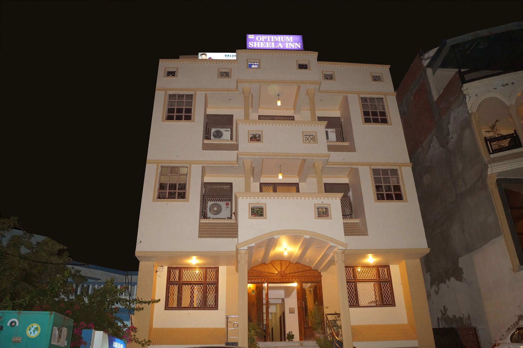 Hotel Sheela, 100M From Taj Mahal Agra  Eksteriør bilde
